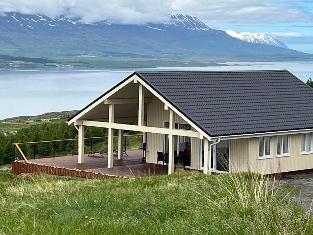 Akureyri - Cabin With An Amazing View Villa ภายนอก รูปภาพ